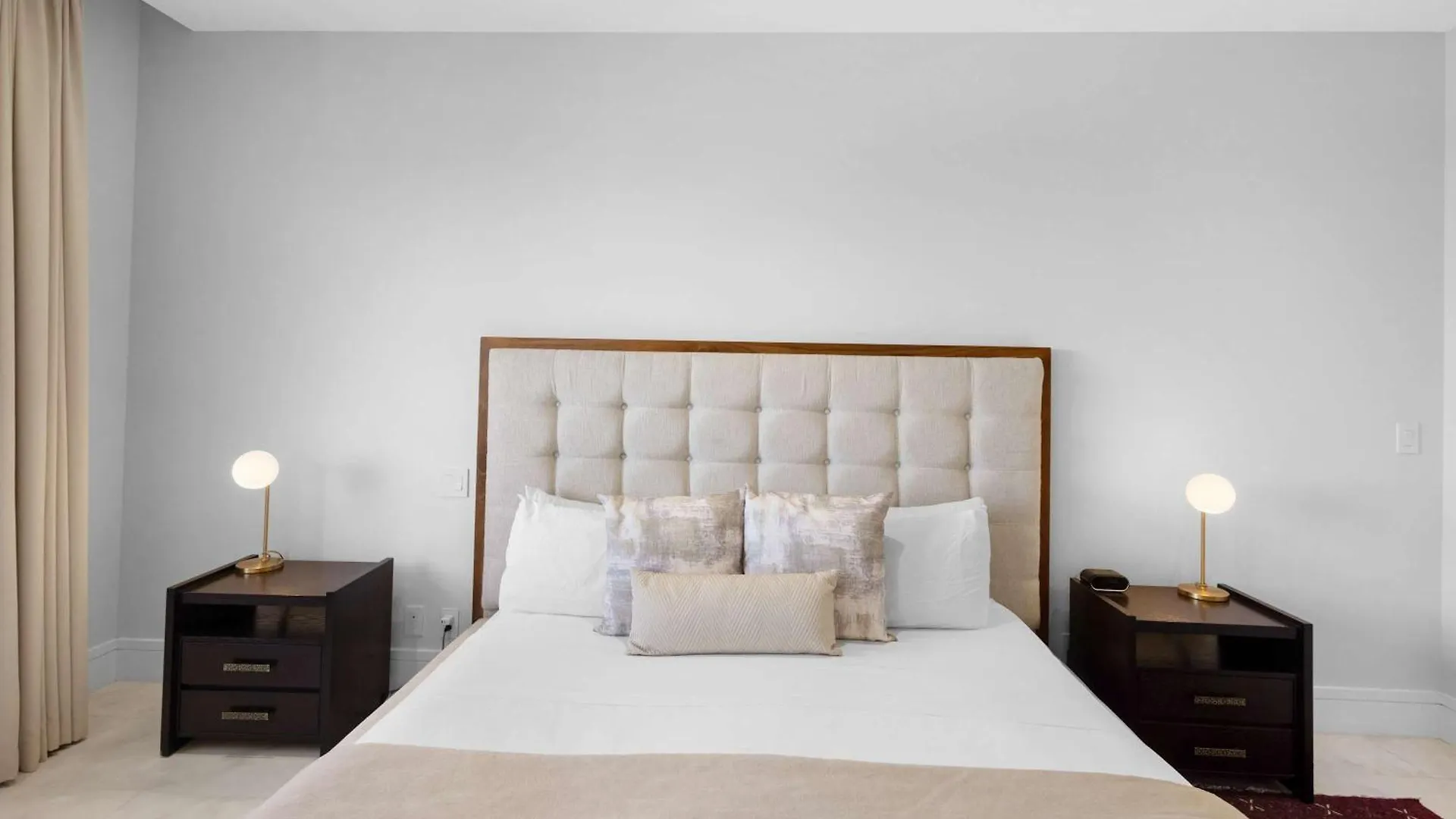 Casa vacanze 2 Bed Ocean View Condo At One Cable Beach Nassau Bahamas